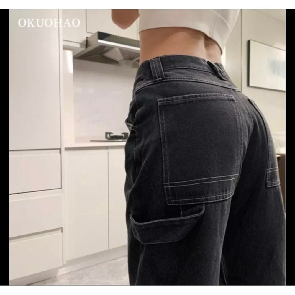 Women's Straight Leg Cargo Jeans - Black